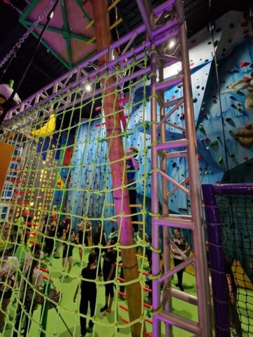 b_1024_768_0_00_images_2023_2024_Ochmanski_Grawitacja_433861422_879103024017647_1792366748461247040_n